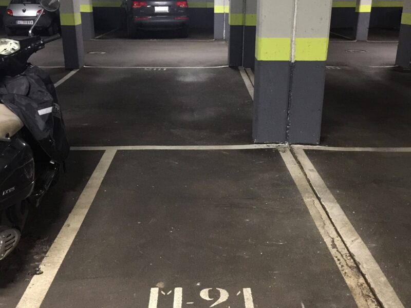 Alquiler de garajes para moto en Piovera